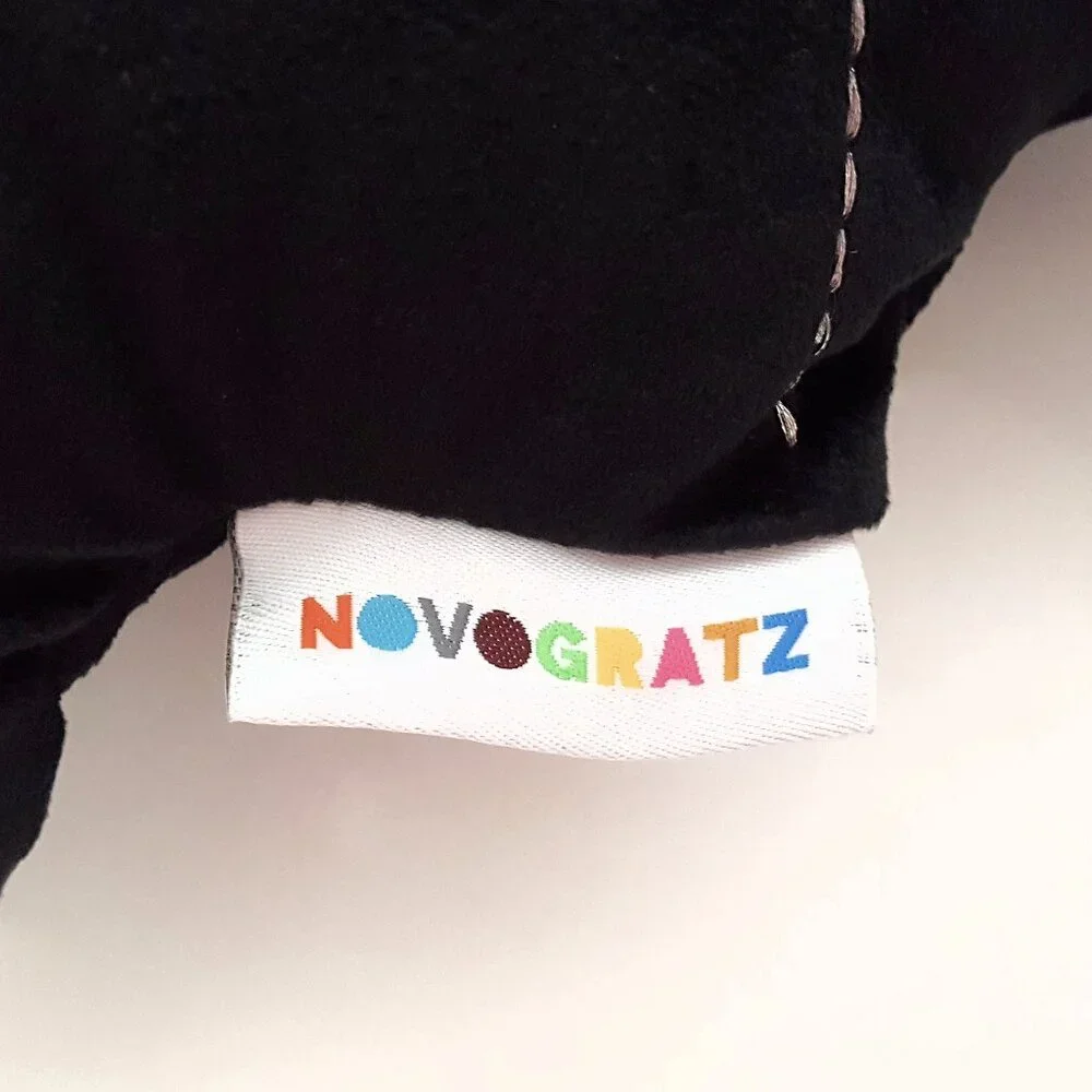 NEW RARE NOVOGRATZ Velvet Halloween Bat Pillow 12x22